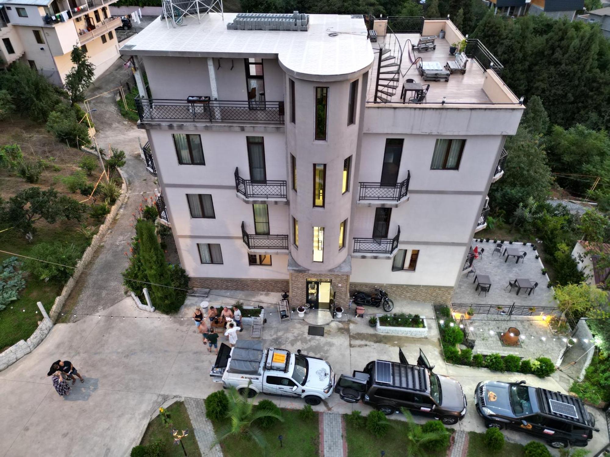 Green Yard Hotel Batumi Exteriér fotografie