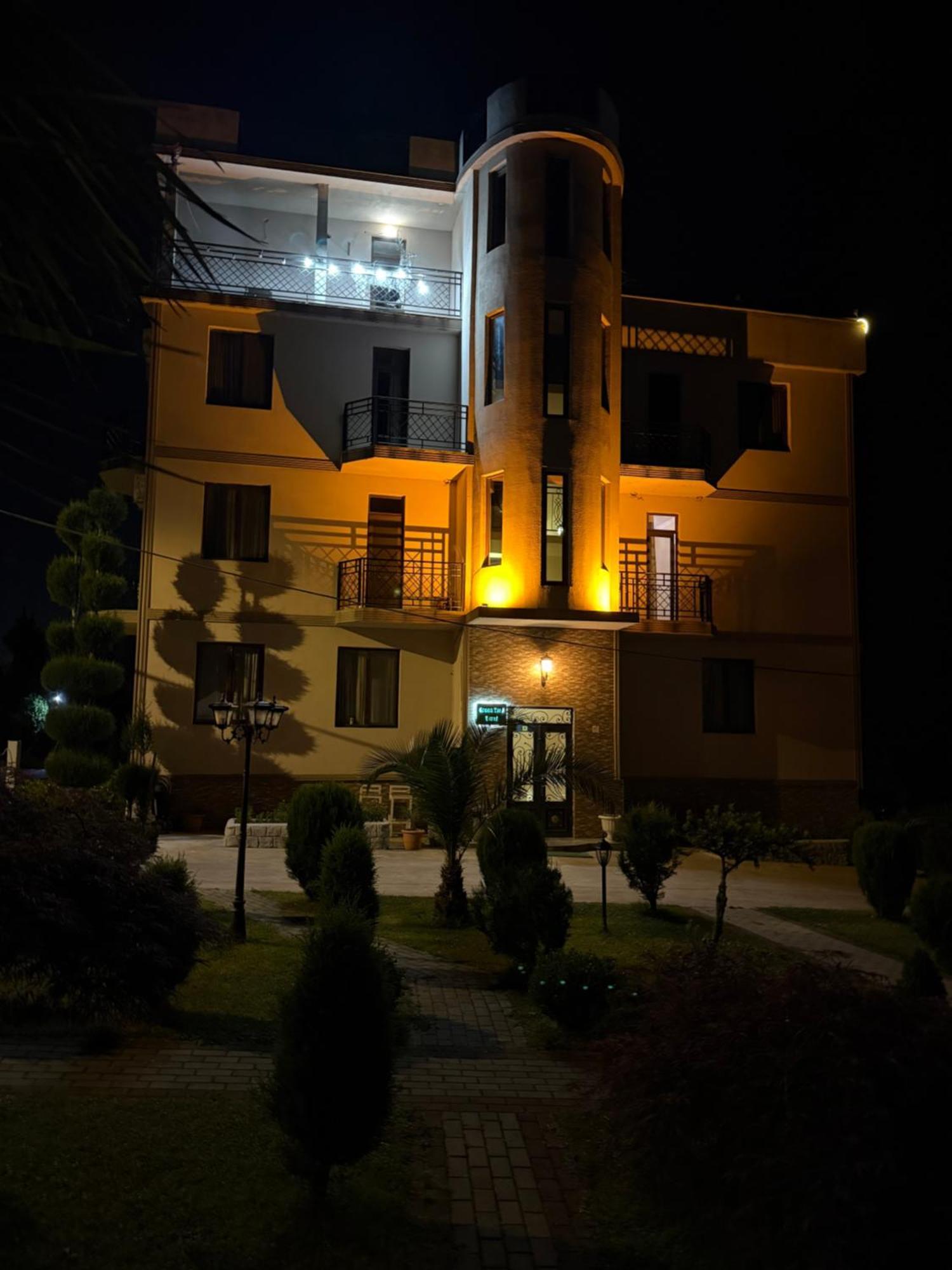 Green Yard Hotel Batumi Exteriér fotografie